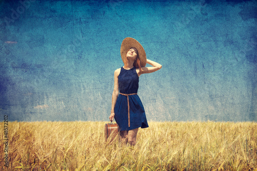 Obraz na płótnie wioska lato kobieta retro dziewczynka
