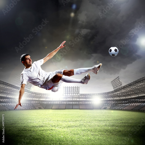 Obraz na płótnie pole trawa piłka nożna mężczyzna mecz