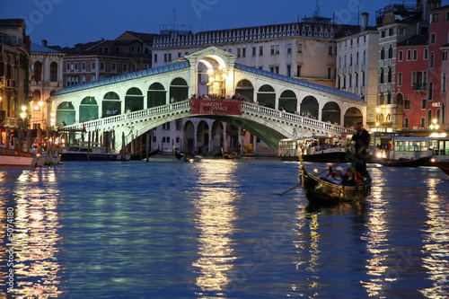 Obraz na płótnie statua gondola architektura woda most