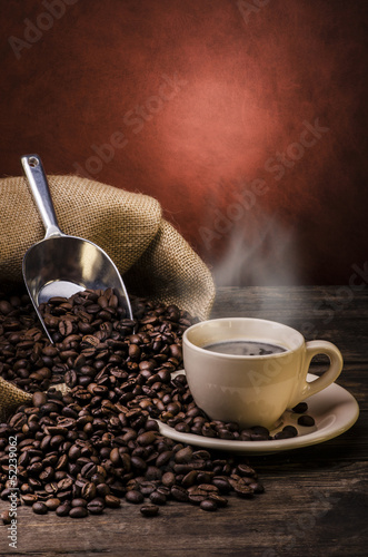 Plakat kawa arabski czarny ciepły