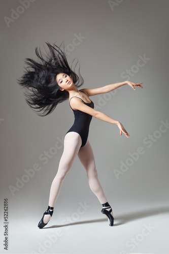 Fotoroleta taniec kobieta ćwiczenie japoński