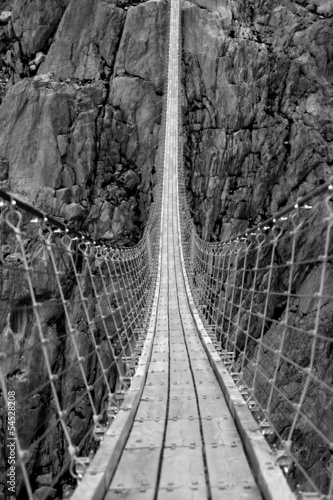 Fototapeta góra most dolina alpy bezpieczeństwo