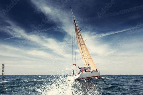 Naklejka wyścig włochy morze żeglarstwo
