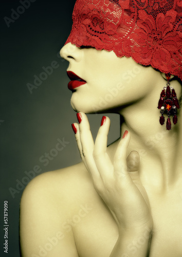Fotoroleta moda vintage dziewczynka manicure