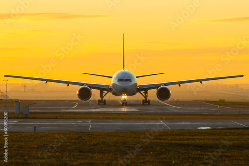 Plakat odrzutowiec lotnictwo samolot słońce niebo