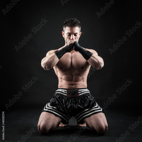 Plakat chłopiec kick-boxing bokser lekkoatletka