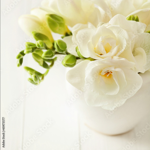 Naklejka vintage kwiat biały wazon ozdoba