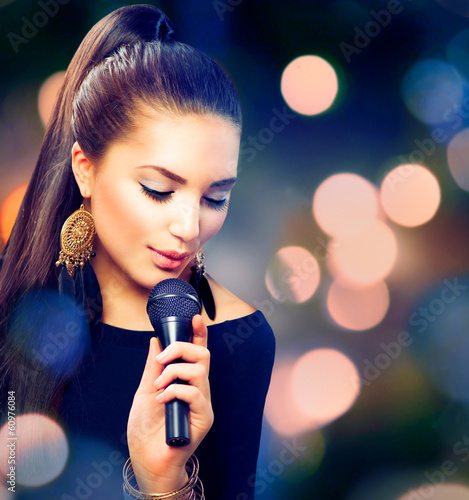 Fototapeta kobieta karaoke noc dziewczynka nowoczesny