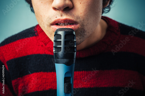 Fotoroleta mikrofon karaoke muzyka zabawa ludzie