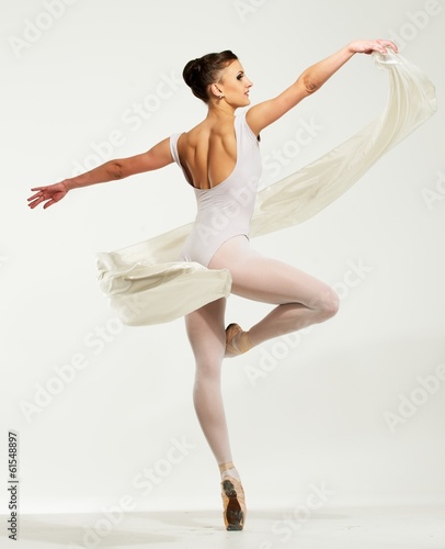 Naklejka dziewczynka baletnica kobieta