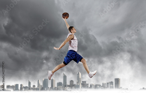 Plakat mężczyzna witalność piłka zdrowy koszykówka