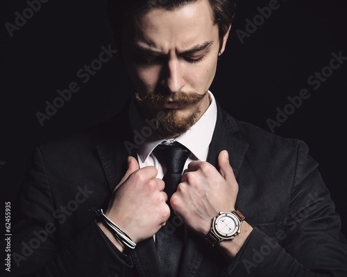 Obraz na płótnie mężczyzna portret moda elegancki płaszcz
