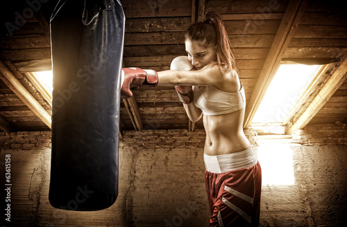 Fotoroleta sport fitness ćwiczenie dziewczynka