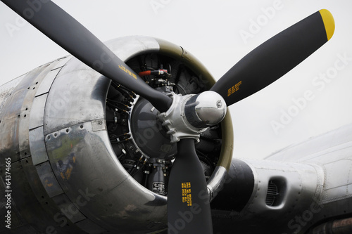 Naklejka wojskowy bombowiec lotnictwo vintage
