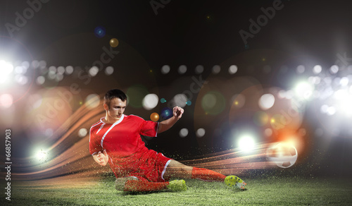 Fototapeta mężczyzna piłkarz noc piłka nożna sport