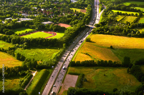Fotoroleta panorama pole droga wieś krajobraz
