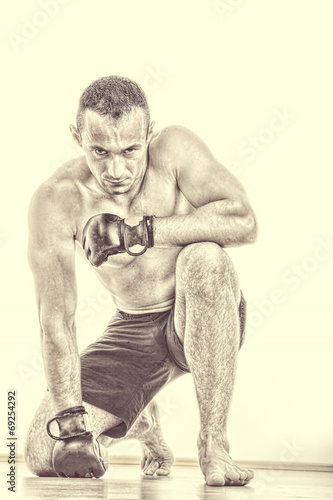 Naklejka portret kick-boxing lekkoatletka