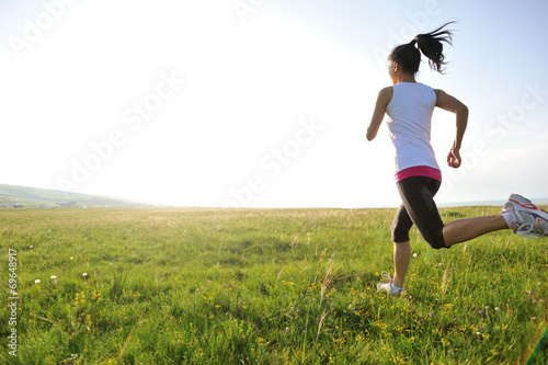 Obraz na płótnie witalność fitness trawa jogging