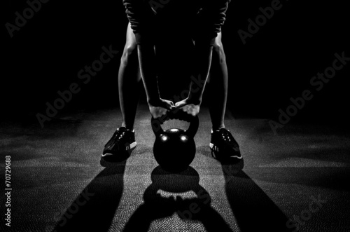 Fototapeta kobieta siłownia ćwiczenie