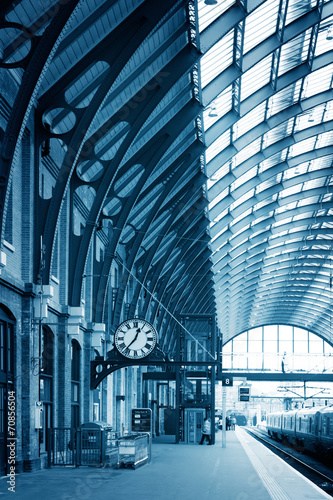 Naklejka londyn stacja kolejowa architektura