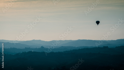 Fotoroleta sport wzgórze balon niebo