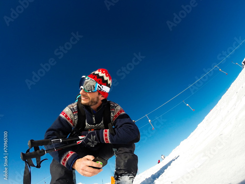 Fotoroleta narciarz witalność zabawa góra
