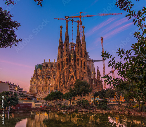 Naklejka katedra widok hiszpania wieża nowoczesny