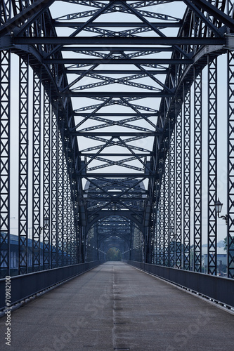Fotoroleta most stajnia architektura statycznych kokarda