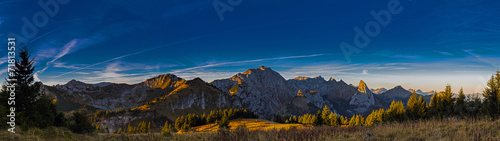 Fotoroleta panorama noc alpy