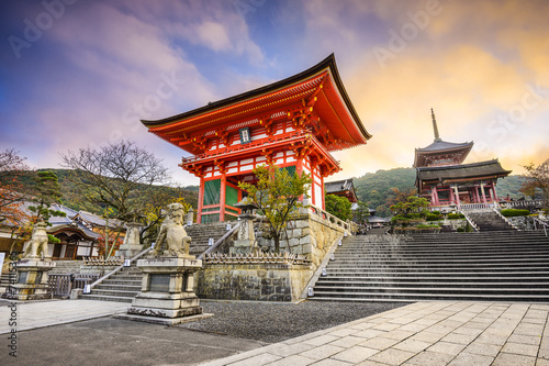Obraz na płótnie krajobraz świątynia japoński świt