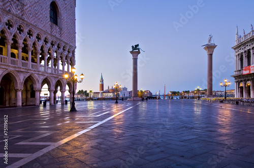 Fotoroleta miasto venezia światło zachody