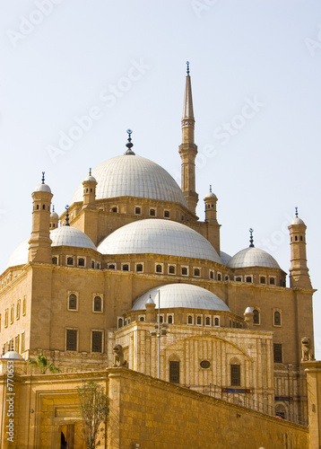 Plakat sanktuarium zamek meczet świątynia niebo