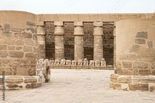 Naklejka sztuka architektura afryka kolumna egipt