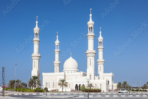 Naklejka architektura zatoka meczet arabia religia