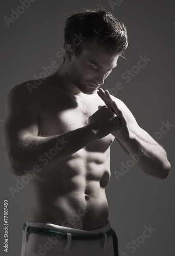 Fotoroleta mężczyzna siłownia bokser portret sport