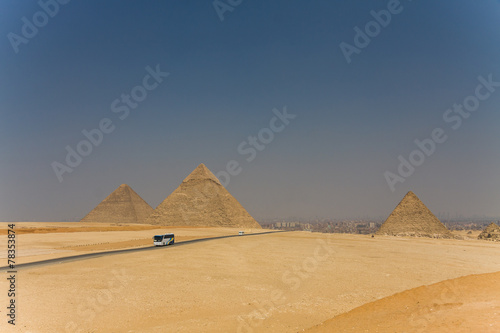 Fototapeta egipt samochód wzgórze pustynia lato
