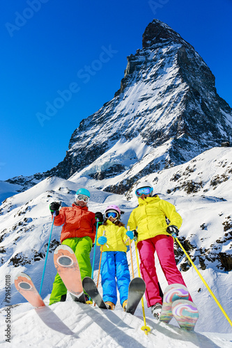 Plakat matterhorn mężczyzna alpy tramwaj góra