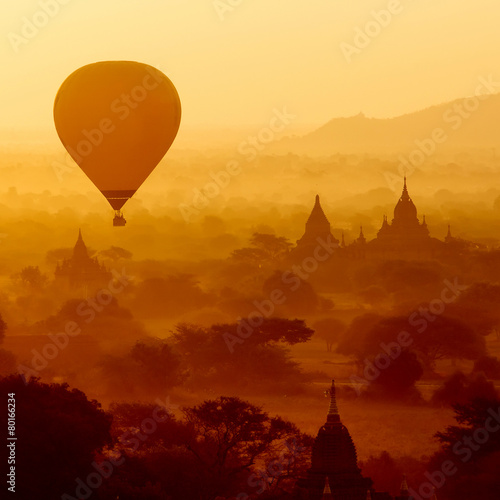 Fototapeta świątynia balon widok piękny niebo