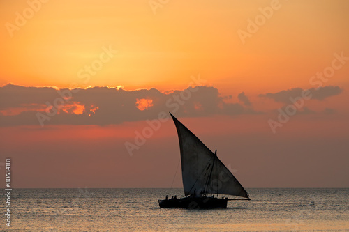 Naklejka łódź wyspa afryka