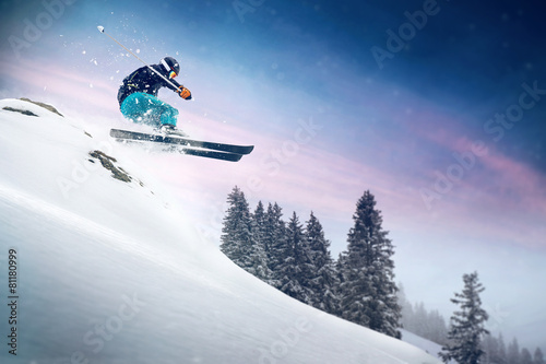 Naklejka sporty zimowe snowboard austria trasa narciarska szwajcaria