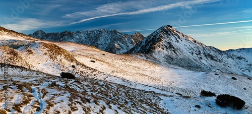 Fotoroleta góra wieś panorama