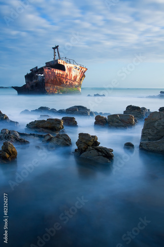 Fototapeta statek wybrzeże plaża pejzaż stary