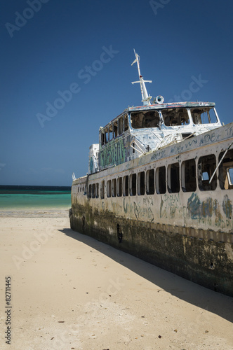 Fototapeta plaża niebo raj statek łódź
