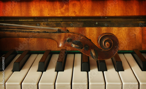 Plakat vintage orkiestra sztuka skrzypce