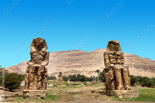 Fototapeta świątynia antyczny statua pustynia góra