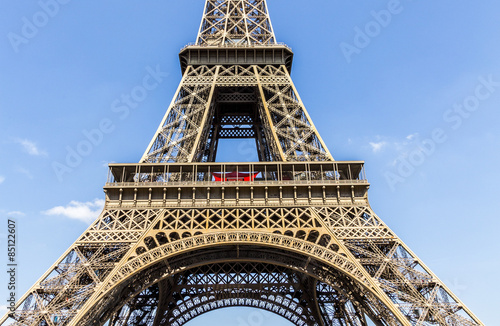Plakat view of construction of Eiffel Tower, Paris