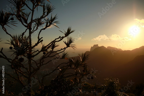 Obraz na płótnie słońce brazylia niebo góra
