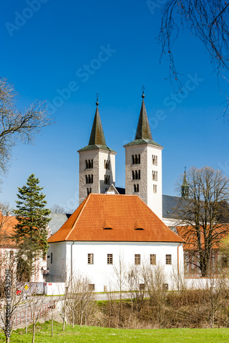 Plakat widok kościół czechy architektura europa