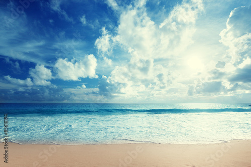 Plakat tropikalny plaża wyspa woda vintage