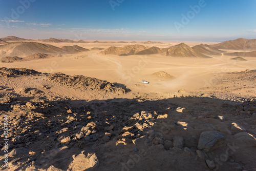 Naklejka pustynia maszyna niebo góra egipt
